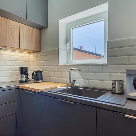 Apartman Petra Cres Exterior photo